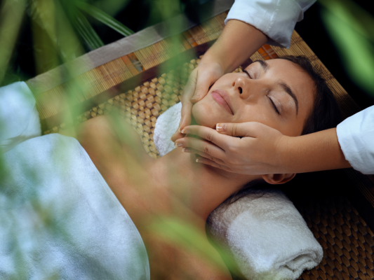 Abhyanga massage, body and face:
